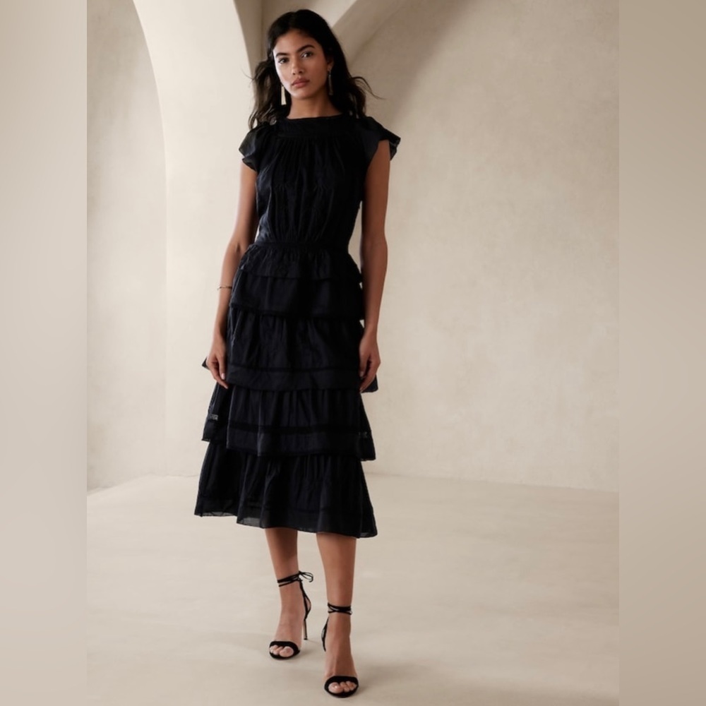 NWT! BANANA REPUBLIC BLACK SELENE EMBROIDERED MIDI DRESS - MEDIUM TALL
